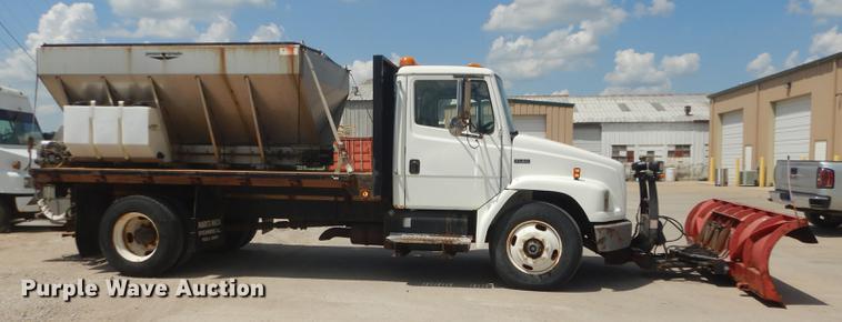 image for item DB8481 2002 Freightliner FL60 flatbed truck