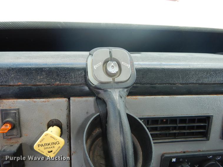 image for item DB8481 2002 Freightliner FL60 flatbed truck