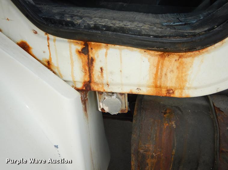 image for item DB8481 2002 Freightliner FL60 flatbed truck