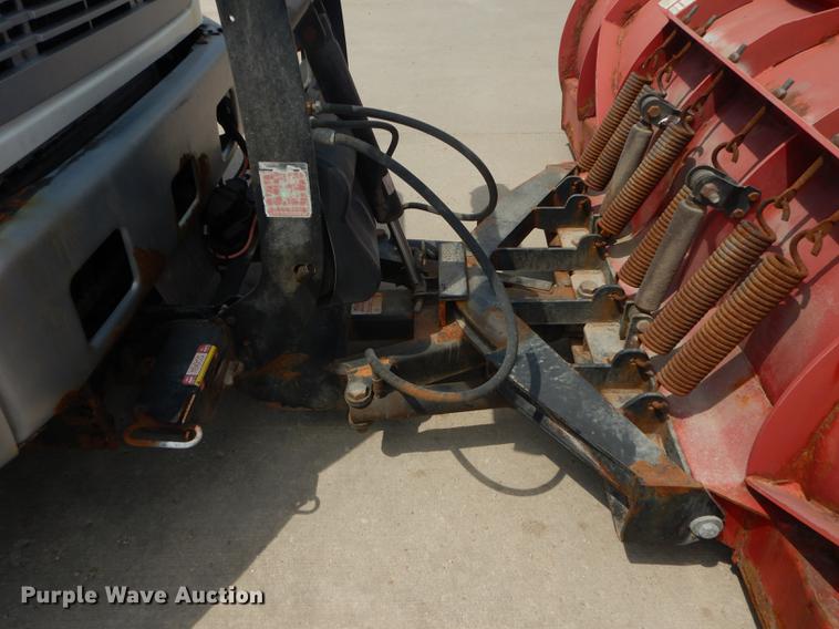 image for item DB8481 2002 Freightliner FL60 flatbed truck