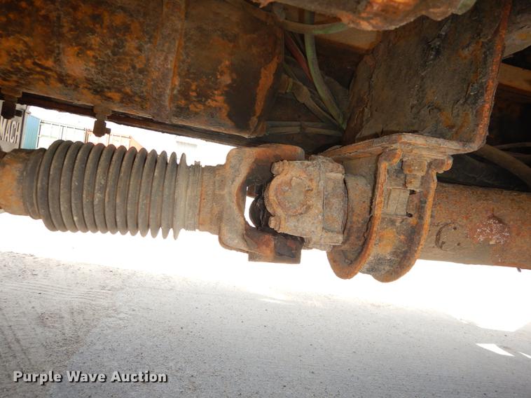 image for item DB8481 2002 Freightliner FL60 flatbed truck