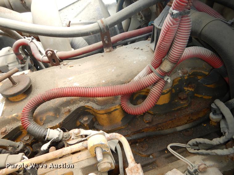 image for item DB8481 2002 Freightliner FL60 flatbed truck