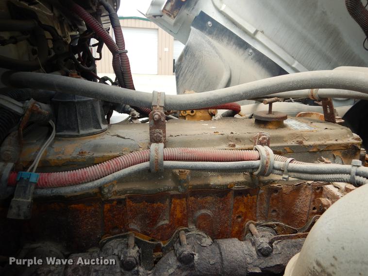 image for item DB8481 2002 Freightliner FL60 flatbed truck