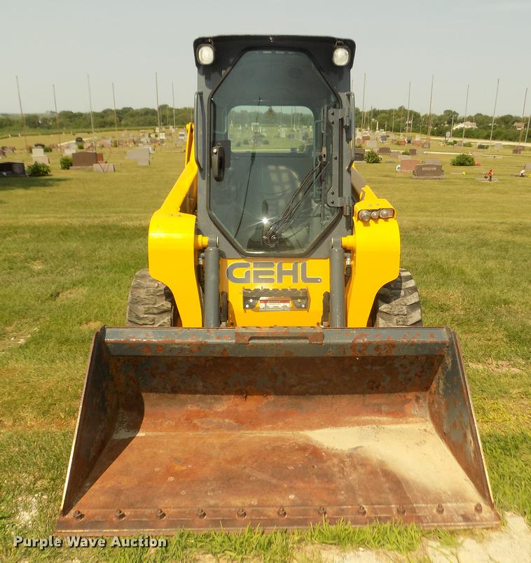 image for item DB8710 2014 Gehl R190 skid steer