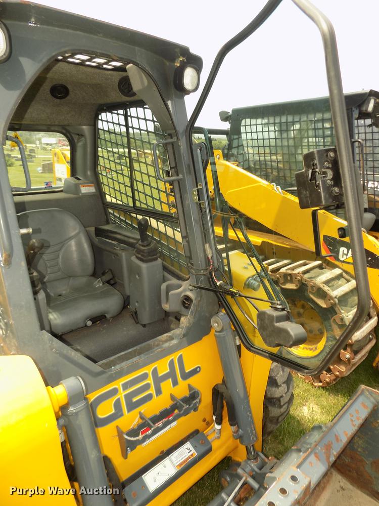 image for item DB8710 2014 Gehl R190 skid steer