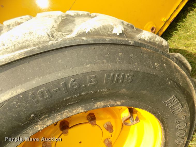 image for item DB8710 2014 Gehl R190 skid steer