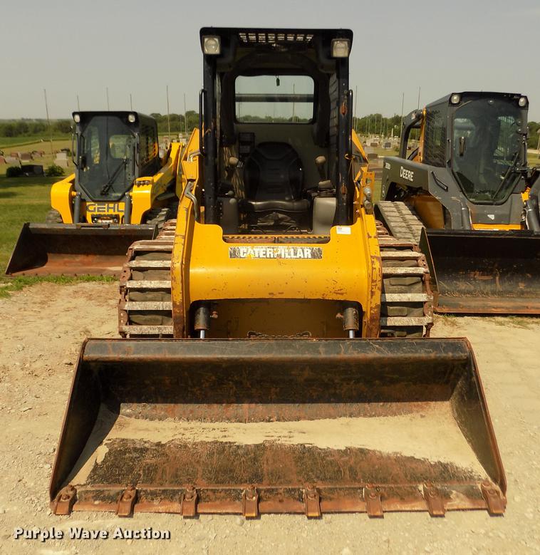 image for item DB8711 2012 Caterpillar 242B3 skid steer