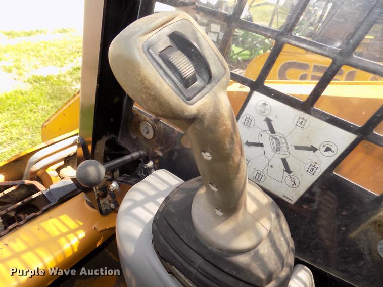 image for item DB8711 2012 Caterpillar 242B3 skid steer