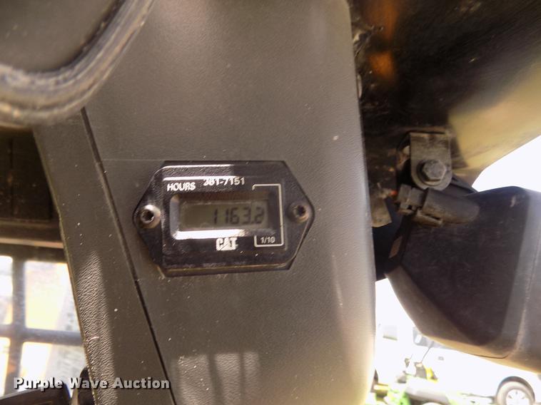 image for item DB8711 2012 Caterpillar 242B3 skid steer