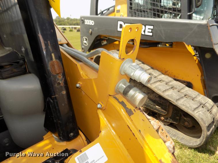 image for item DB8711 2012 Caterpillar 242B3 skid steer