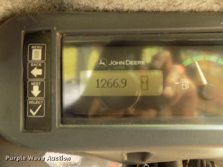 image for item DB8712 2012 John Deere 333D skid steer