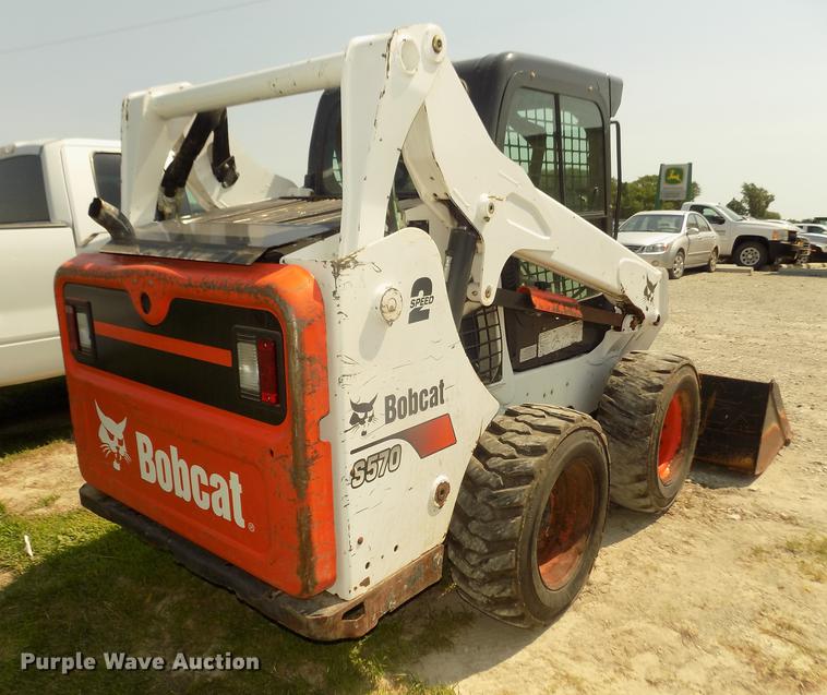 image for item DB8713 2016 Bobcat S570 skid steer