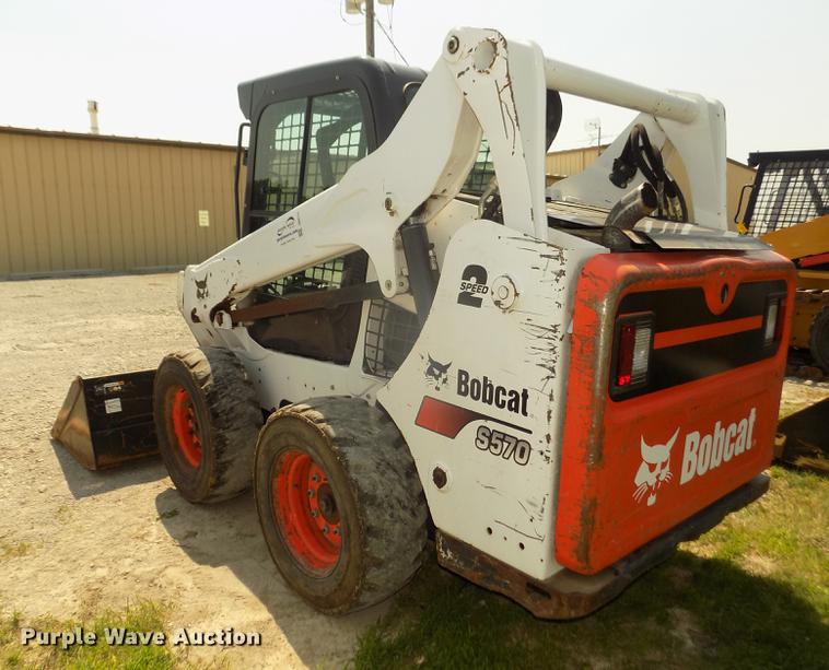 image for item DB8713 2016 Bobcat S570 skid steer