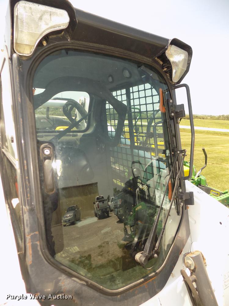 image for item DB8713 2016 Bobcat S570 skid steer