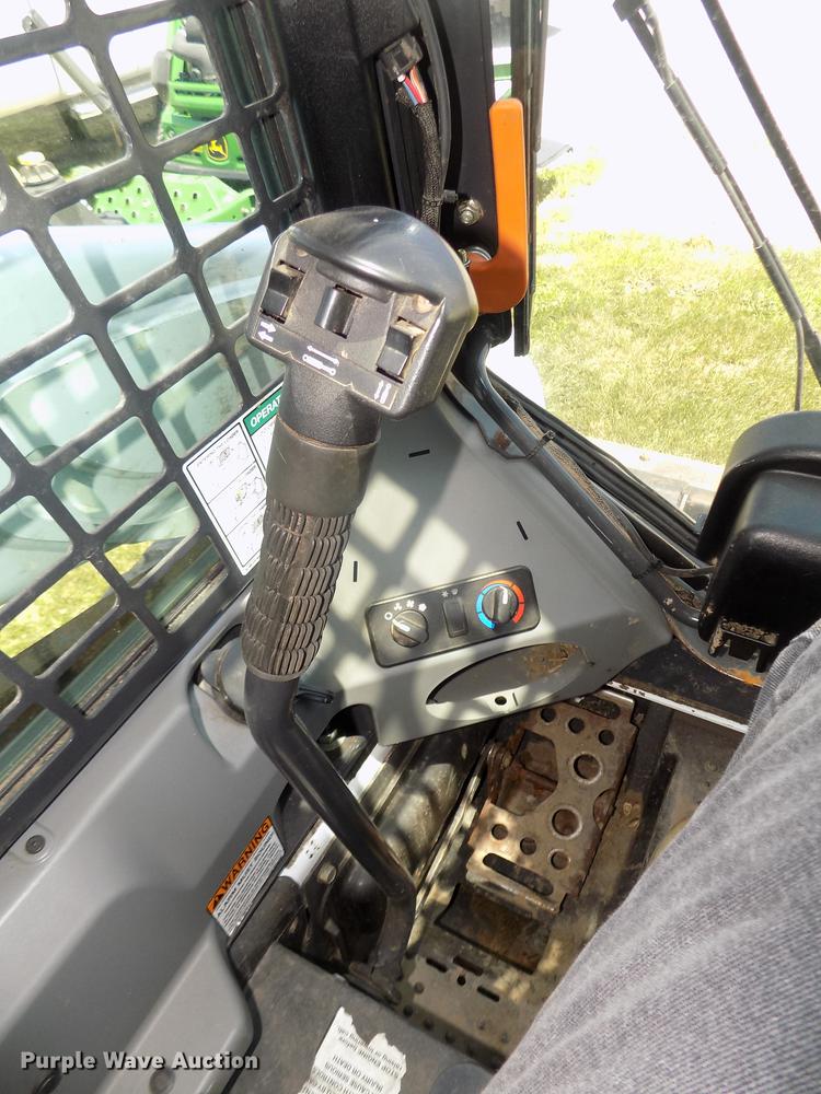 image for item DB8713 2016 Bobcat S570 skid steer