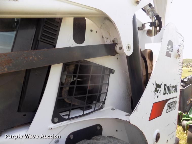 image for item DB8713 2016 Bobcat S570 skid steer