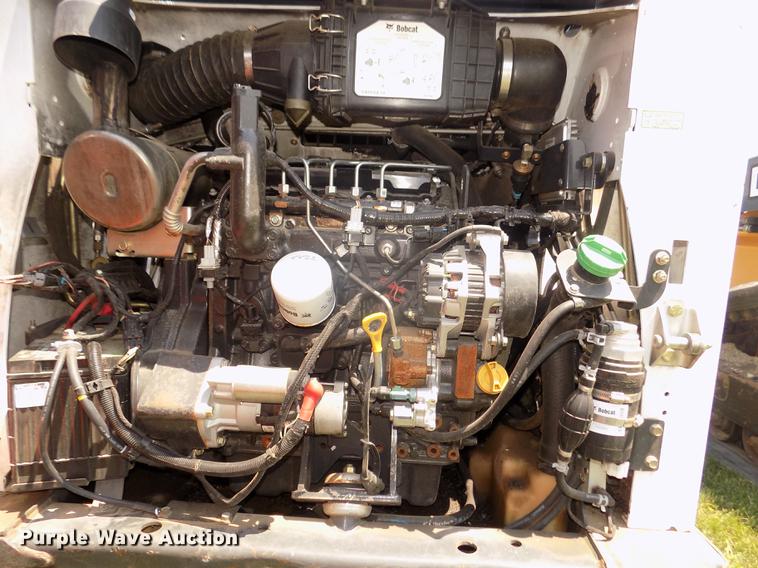 image for item DB8713 2016 Bobcat S570 skid steer