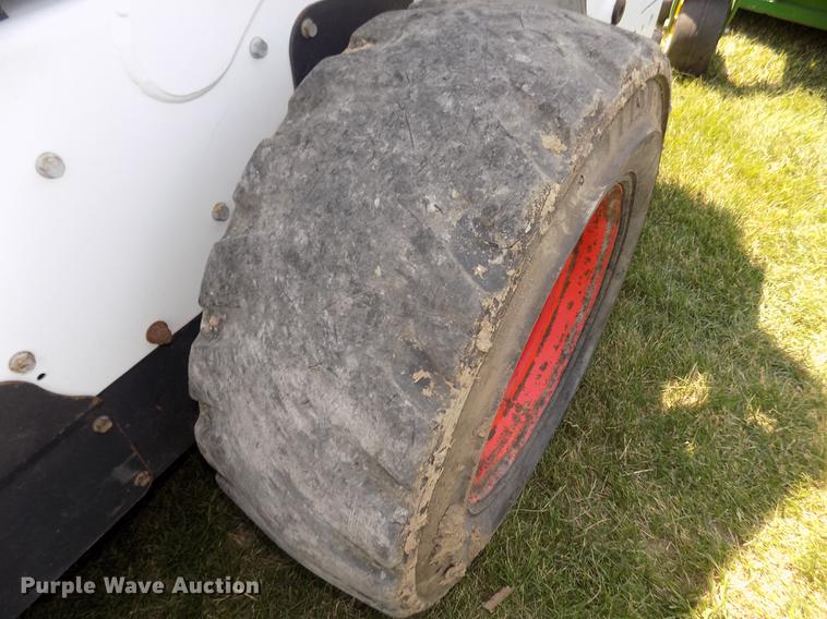 image for item DB8713 2016 Bobcat S570 skid steer