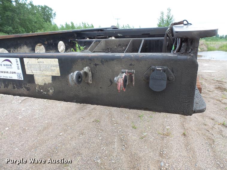 image for item DC4701 2001 Fontaine drop deck equipment trailer