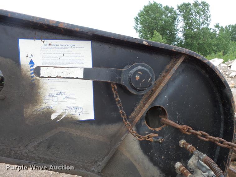 image for item DC4701 2001 Fontaine drop deck equipment trailer