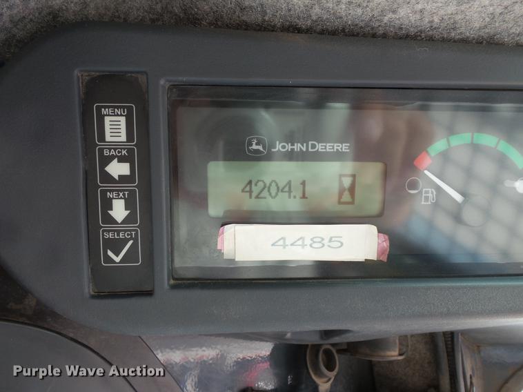 image for item DC4702 2011 John Deere 332D skid steer