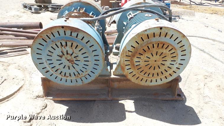 image for item DC5504 (2) Cleveland Vibrator Company RC-94-6-4 compactor