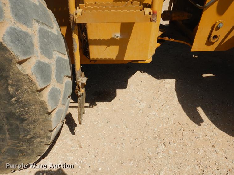 image for item DC5955 2012 Caterpillar 924H High Lift wheel loader