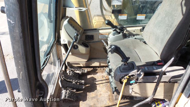 image for item DC6283 2000 Caterpillar 315B L excavator