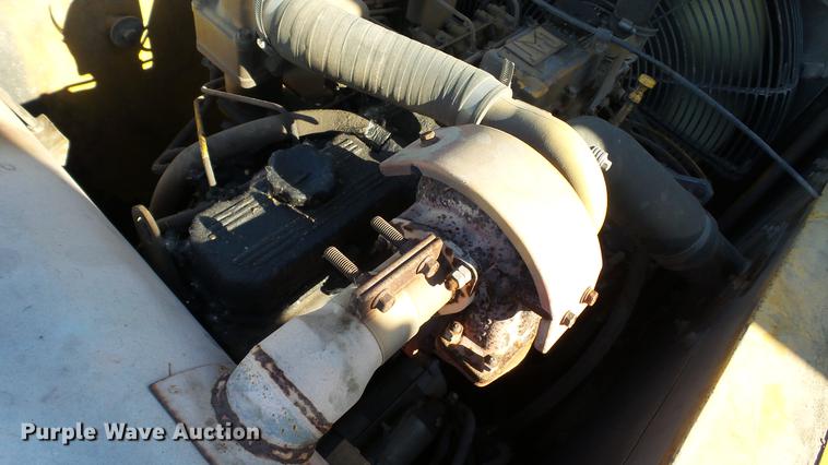 image for item DC6283 2000 Caterpillar 315B L excavator