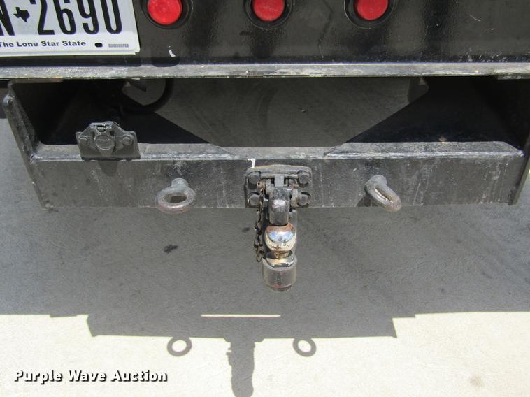 image for item DC7906 2006 Ford F450 XL Super Duty bucket truck