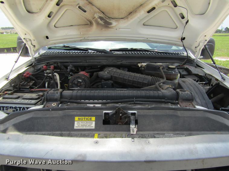 image for item DC7906 2006 Ford F450 XL Super Duty bucket truck