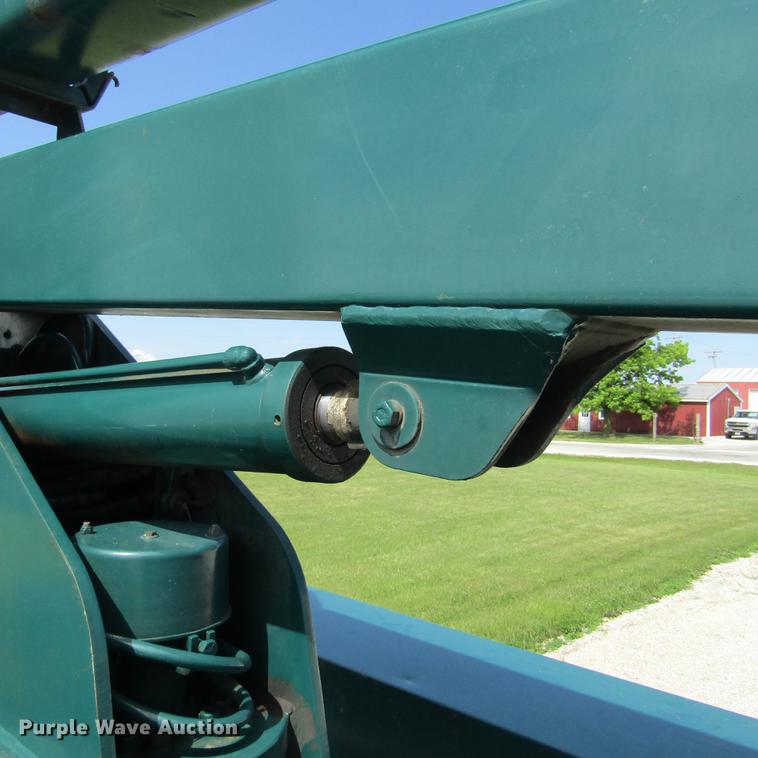 image for item DD2682 1989 Ford F450 Super Duty bucket truck