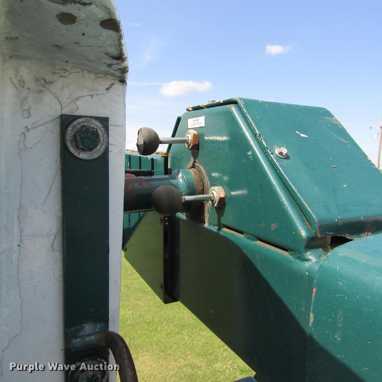 image for item DD2682 1989 Ford F450 Super Duty bucket truck