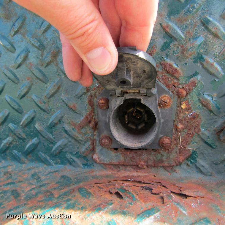 image for item DD2682 1989 Ford F450 Super Duty bucket truck