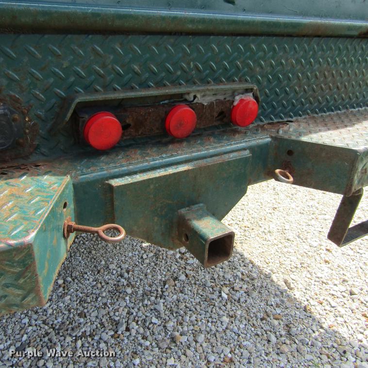 image for item DD2682 1989 Ford F450 Super Duty bucket truck