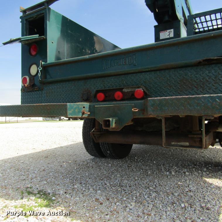 image for item DD2682 1989 Ford F450 Super Duty bucket truck