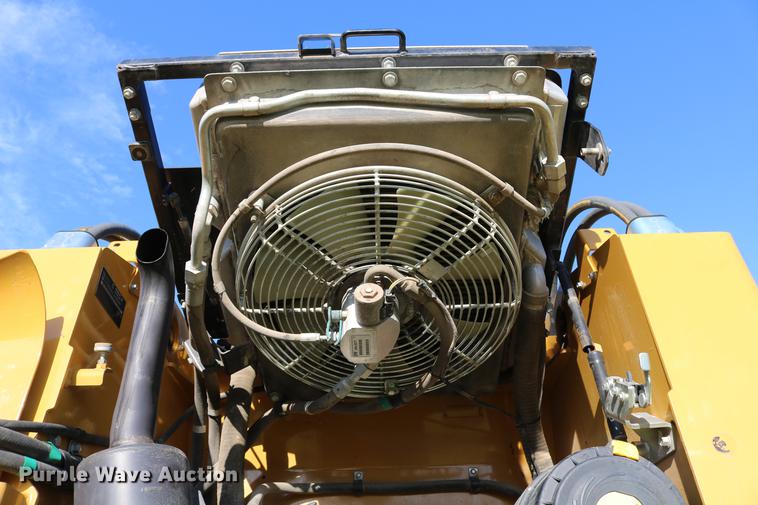 image for item DD4266 2010 Caterpillar 246C skid steer