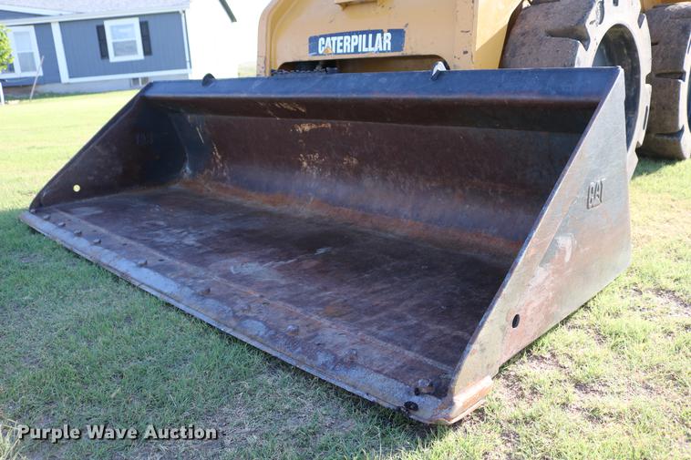 image for item DD4266 2010 Caterpillar 246C skid steer