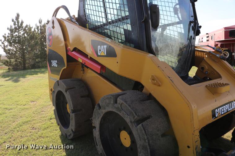 image for item DD4266 2010 Caterpillar 246C skid steer