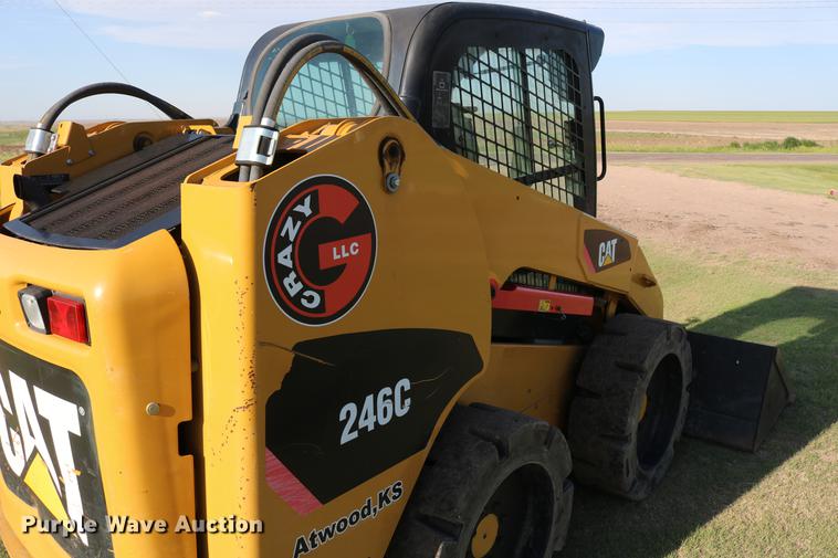image for item DD4266 2010 Caterpillar 246C skid steer