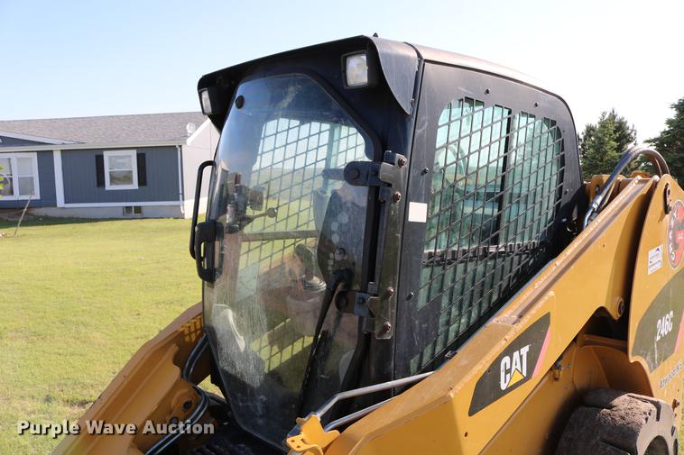 image for item DD4266 2010 Caterpillar 246C skid steer