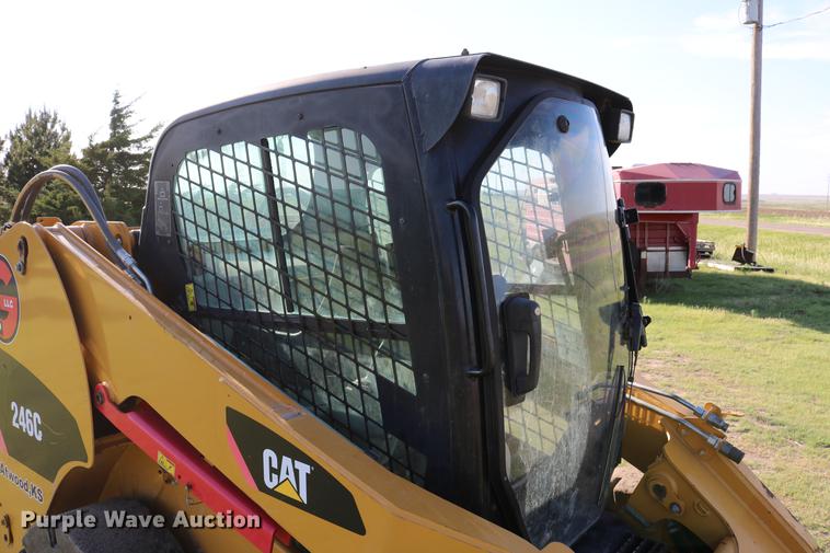 image for item DD4266 2010 Caterpillar 246C skid steer