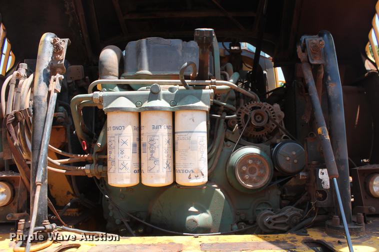 image for item DD4972 2004 Volvo A40D articulated haul truck