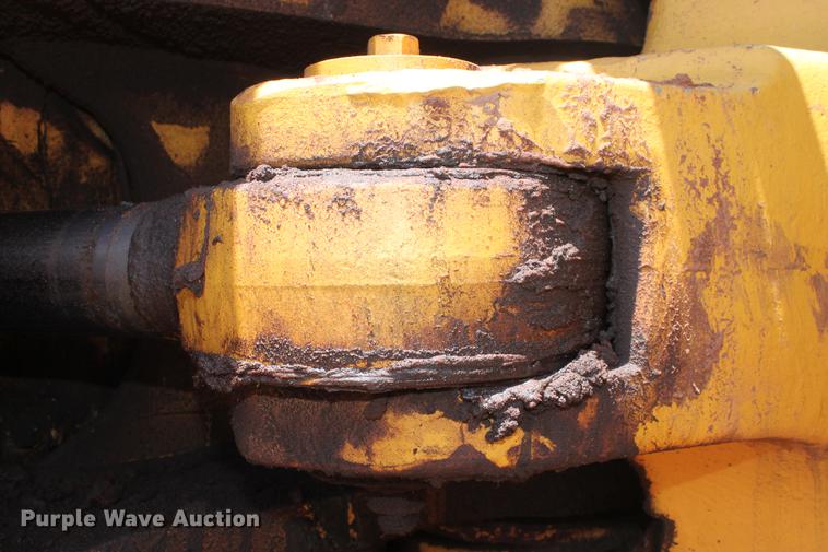 image for item DD4972 2004 Volvo A40D articulated haul truck