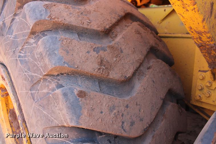 image for item DD4972 2004 Volvo A40D articulated haul truck