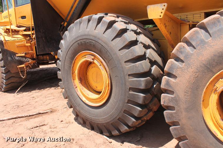 image for item DD4972 2004 Volvo A40D articulated haul truck