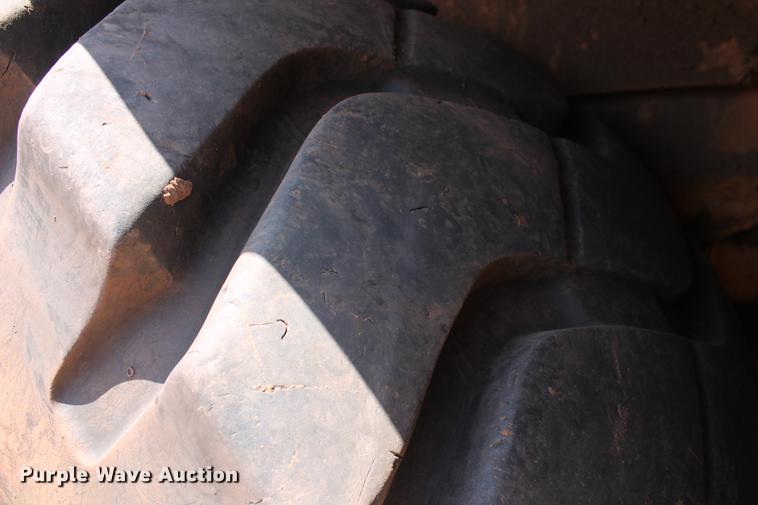 image for item DD4972 2004 Volvo A40D articulated haul truck