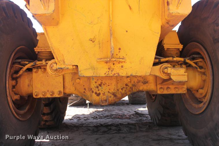 image for item DD4972 2004 Volvo A40D articulated haul truck