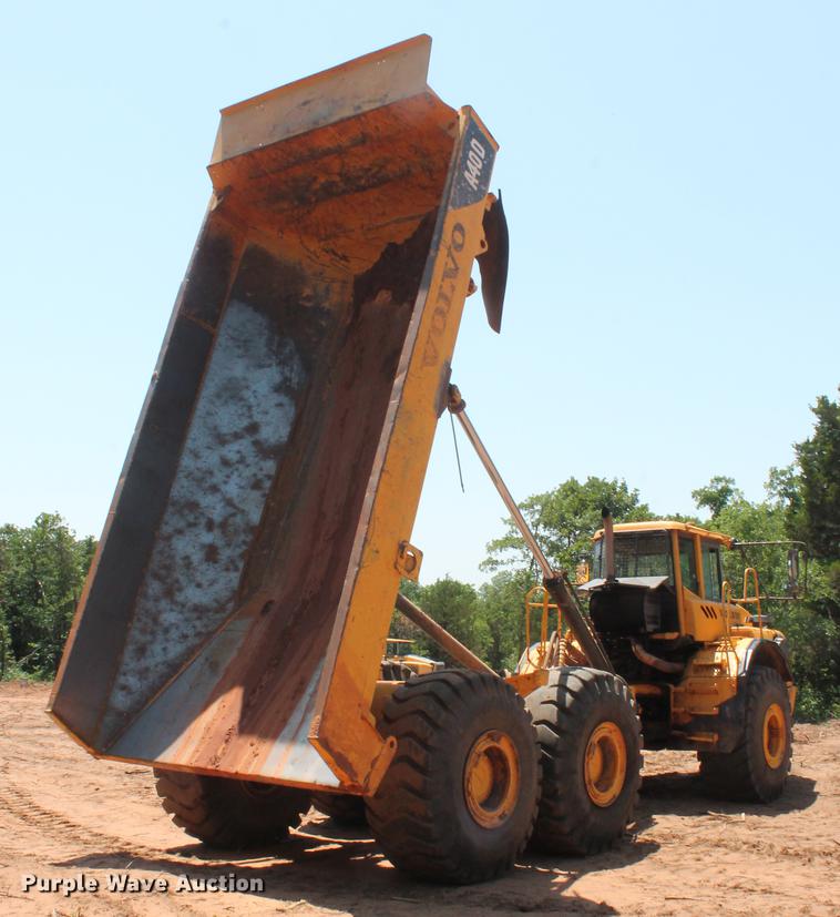 image for item DD4972 2004 Volvo A40D articulated haul truck