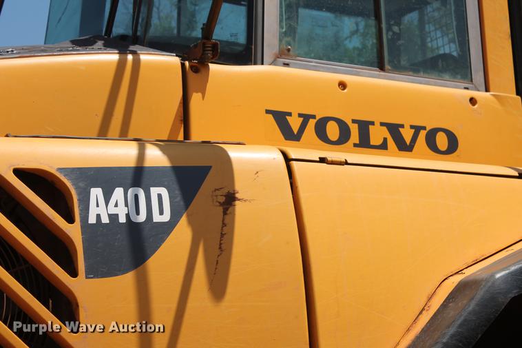 image for item DD4972 2004 Volvo A40D articulated haul truck